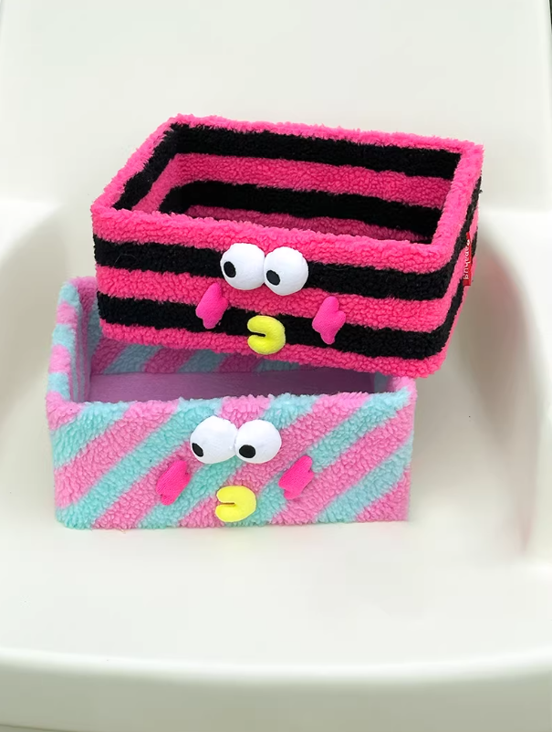 Clownfish Desk Organizer Makeup Storage Basket